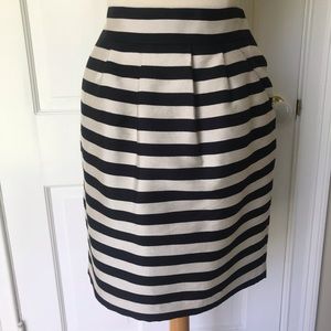Banana Republic striped mini skirt size 2